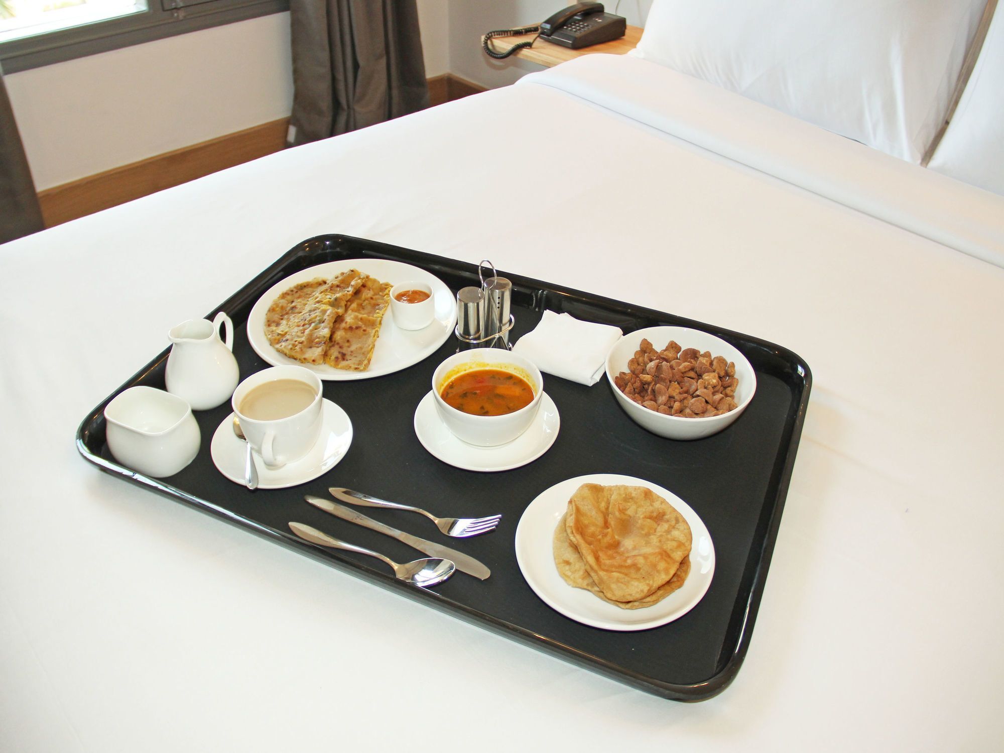 Fabexpress Ashray Hotel Noida Buitenkant foto